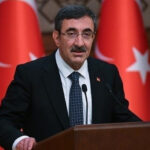 Cumhurbaskani erdoganin katar ziyareti boyunca cumhurbaskanligina cevdet yilmaz vekalet edecek IZf5ePkz