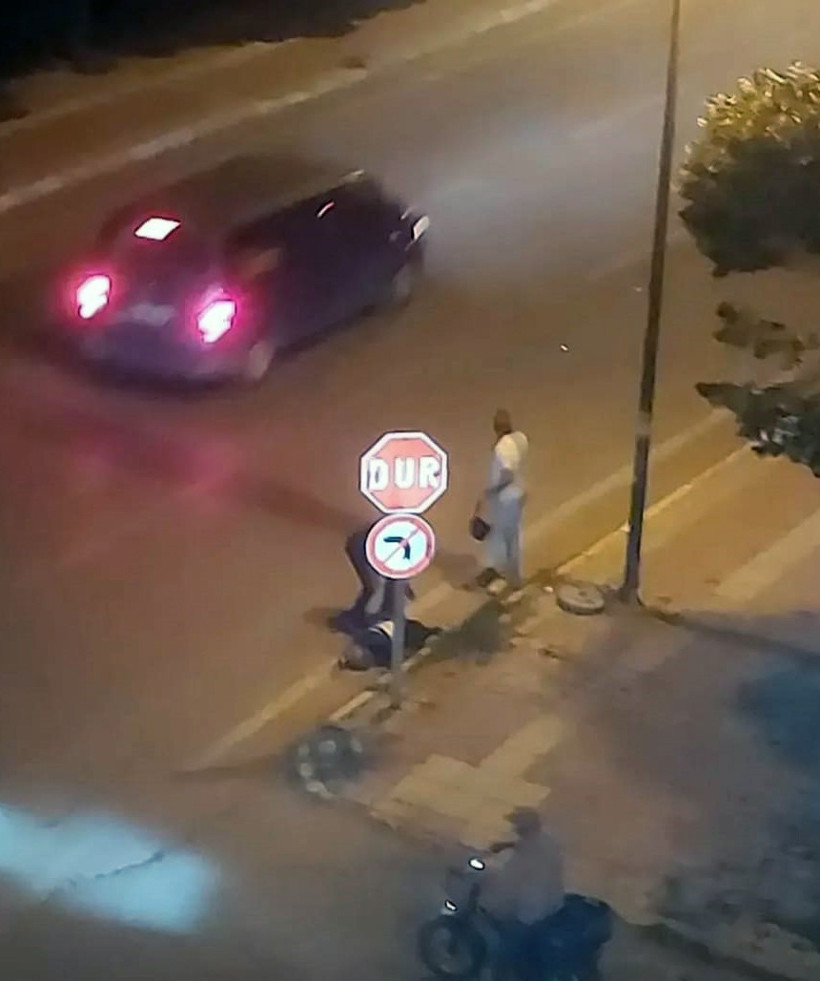 Otomobilin carptigi kadin oldu kaza 1agf